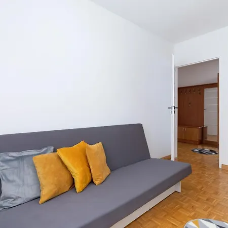 Grota Roweckiego Ruczaj Cracow By Renters *