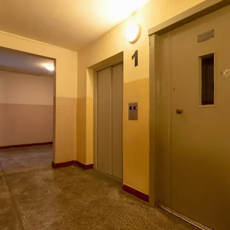Grota Roweckiego Ruczaj Cracow By Renters