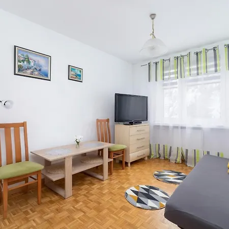Grota Roweckiego Ruczaj Cracow By Renters Kraków
