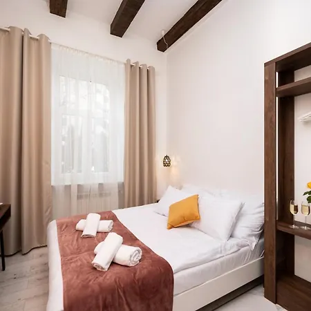 Hotel Hive Family House