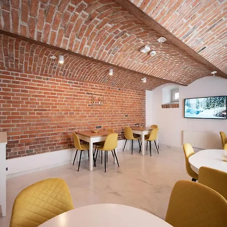 Hotel Hive Family House