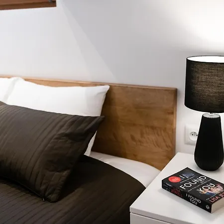 Neo Sky Apartment, Free Parking, 15 Min Walk Old Town&kazimierz - By Homelike *