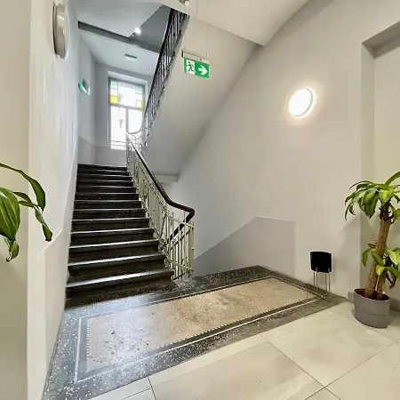Glamour Jacuzzi Apartament