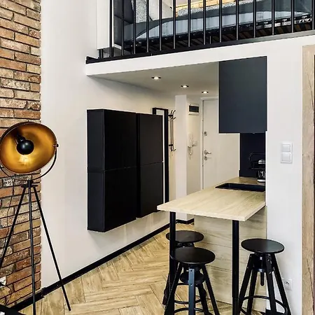 Premium Jacuzzi For Couples, Old Town Apartament