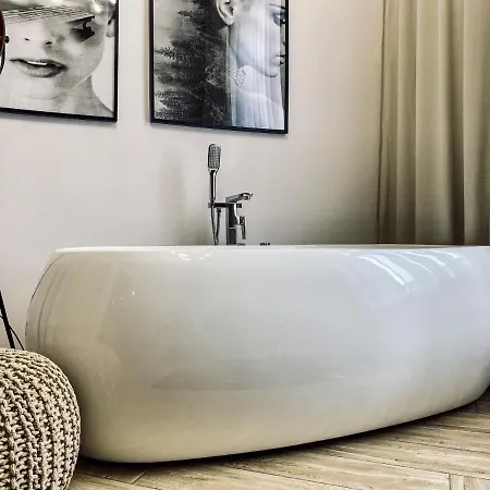 Premium Jacuzzi For Couples, Old Town Apartament Kraków