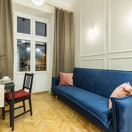 Apartament Wielopole Apartment *