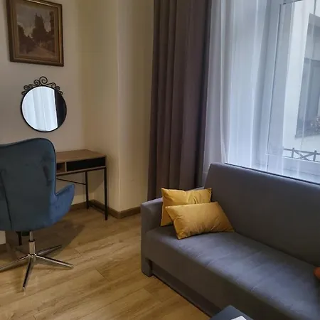 Amber 1112 * Krakow