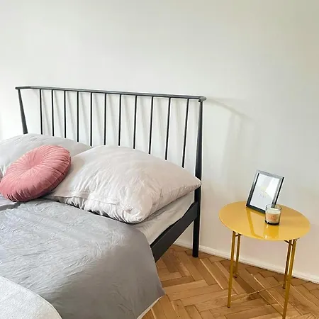 Big And Cozy Bedroom In *