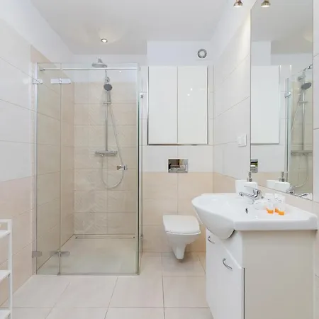 Bunscha Debniki Cracow By Renters Apartament Kraków