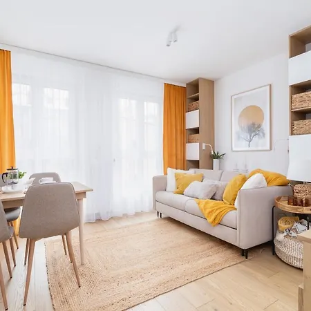 Studio With Ac Czarnowiejska By Renters