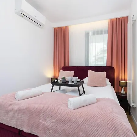Wislane Tarasy Lux Cracow By Renters Prestige Apartment *