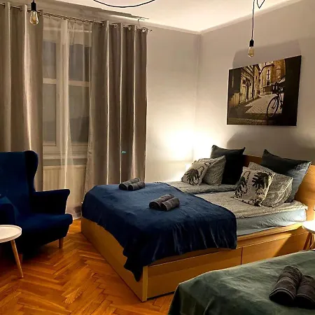 Lares And Penates Apartment