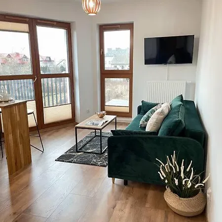 Apartment New One Bedroom With Balcony *