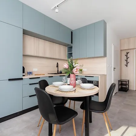 Apartment Switezianki Luxurious With Parking By Renters Prestige