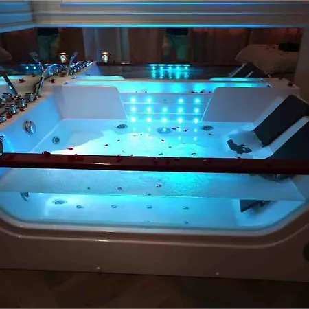 Glamour Prywatne Jacuzzi Starowislna Krakow