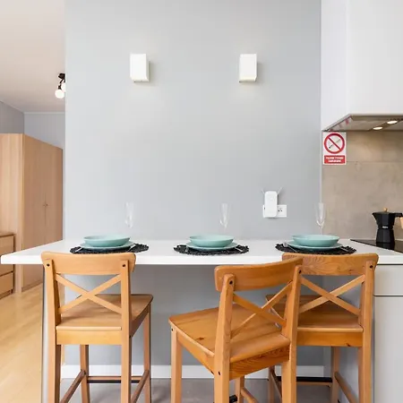 Apartment Solna With Parking Cracow By Renters *