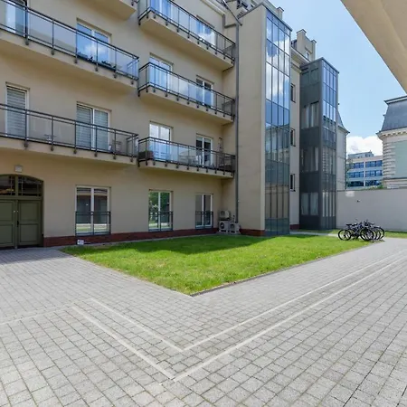 Apartment The Opera Grzegorzki Arianska 4 By Renters