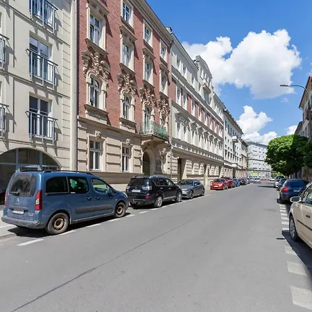 Apartment The Opera Grzegorzki Arianska 4 By Renters Krakow