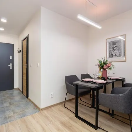 Apartment Deluxe Cracow Arianska By Renters