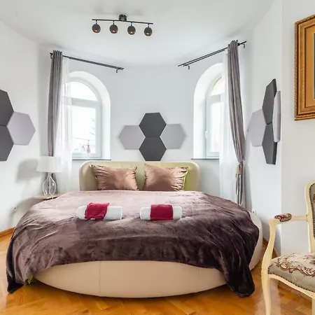 Apartment The Castle & - Free Parking - (adults Only) Krakow