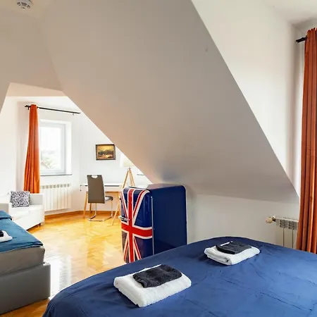 The Castle & - Free Parking - (adults Only) Apartment Krakow