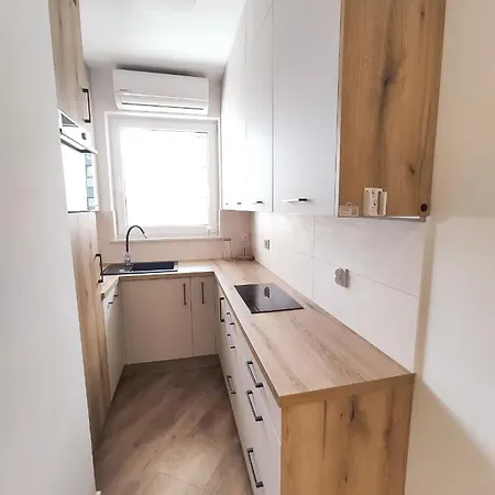 Mogilska 120d By Homeprime Krakow