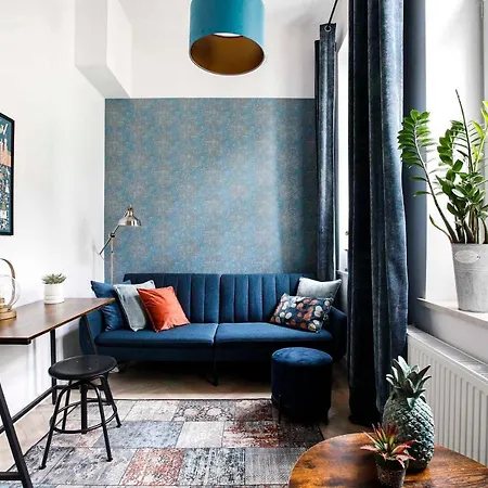 Apartment Charming With Kitchen - Old Town, Main Station
