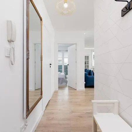 Fredry 6 Premium Lagiewniki By Renters Prestige شقة كراكوفيا