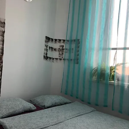 Pokoj 12e Apartment *