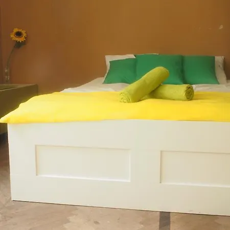 Aparthotel Color 2*