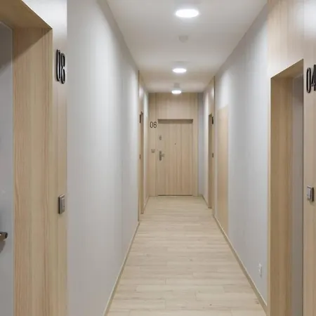 Apartment Cozy With Garden Prestigious Location Krakow
