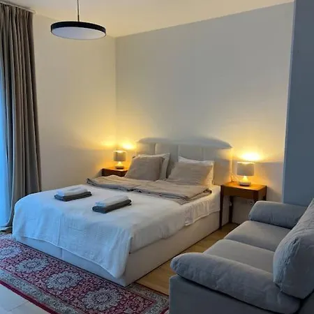 In The Center Apartment