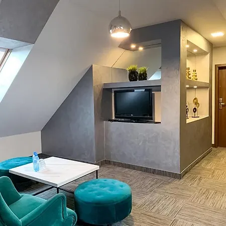 Fero Express Klimatyzowane Ac Hotel