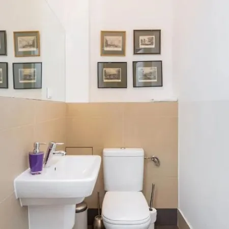 Bao Suites Apartment