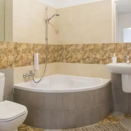 Bao Suites Apartment *