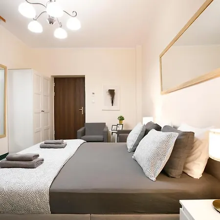 Charming Apartment, Wawel & Old Town Ii Apartment Krakow