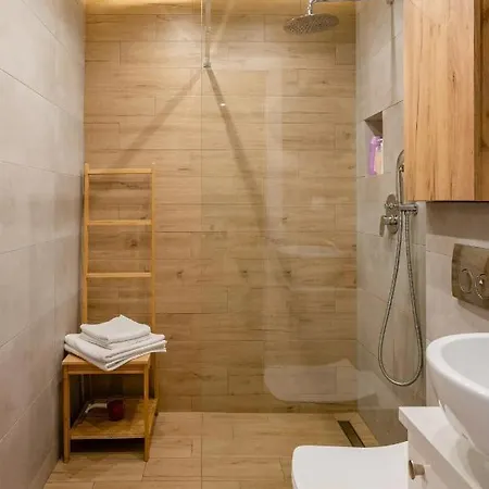 Appartement The Location In Cracow For Break