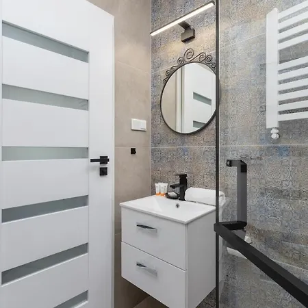 Apartment Modern Cracow Rakowicka 14 By Renters *