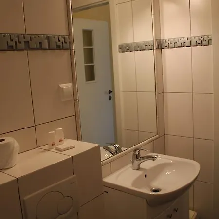 999 Aparthostel Hostel *