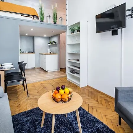 Royal City 40 M2 Krakow