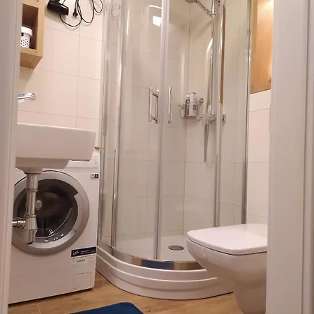 Apartament Przytulne W Poblizu Szpitala Uniwersyteckiego Prokocim