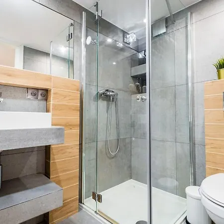 Royal City 40 M2 Krakow