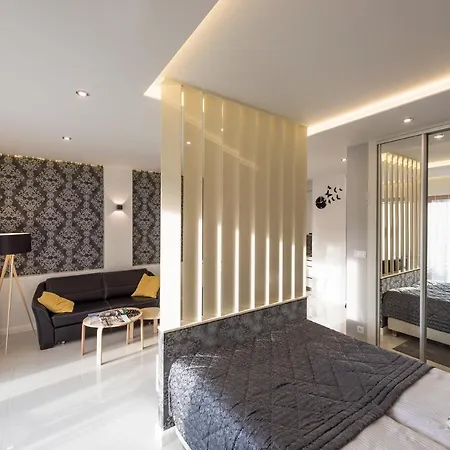 Apartment White Pearl *