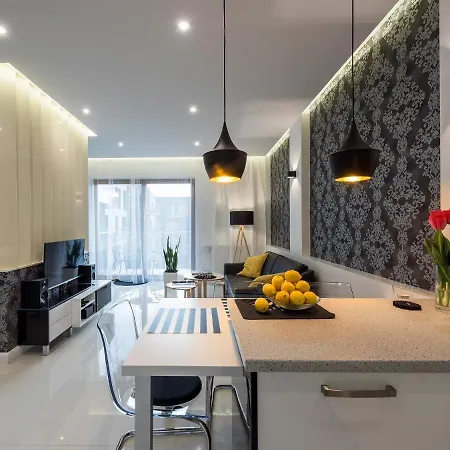 Black Pearl Apartament *
