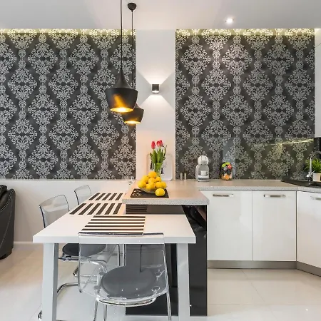 Apartament Black Pearl