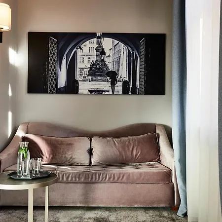Unicus Old Town - Destigo Hotel 4*