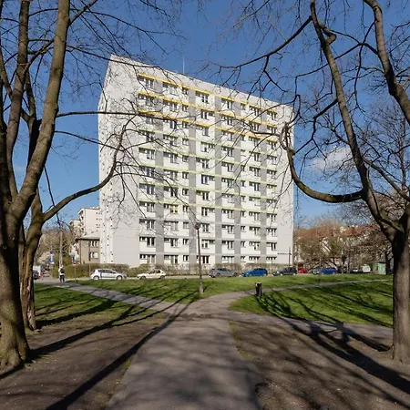 Pet-friendly Cosy Studio Skarbinskiego By Renters Krakow