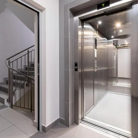 Spacious With Balcony Zablocie By Renters Apartment