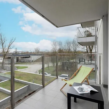 Apartment Spacious With Balcony Zablocie By Renters