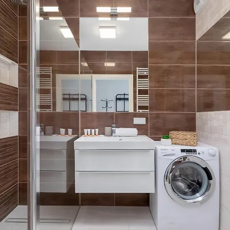 Spacious With Balcony Zablocie By Renters Apartment